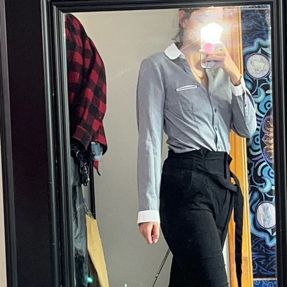 Button down - Picture 7 of 7